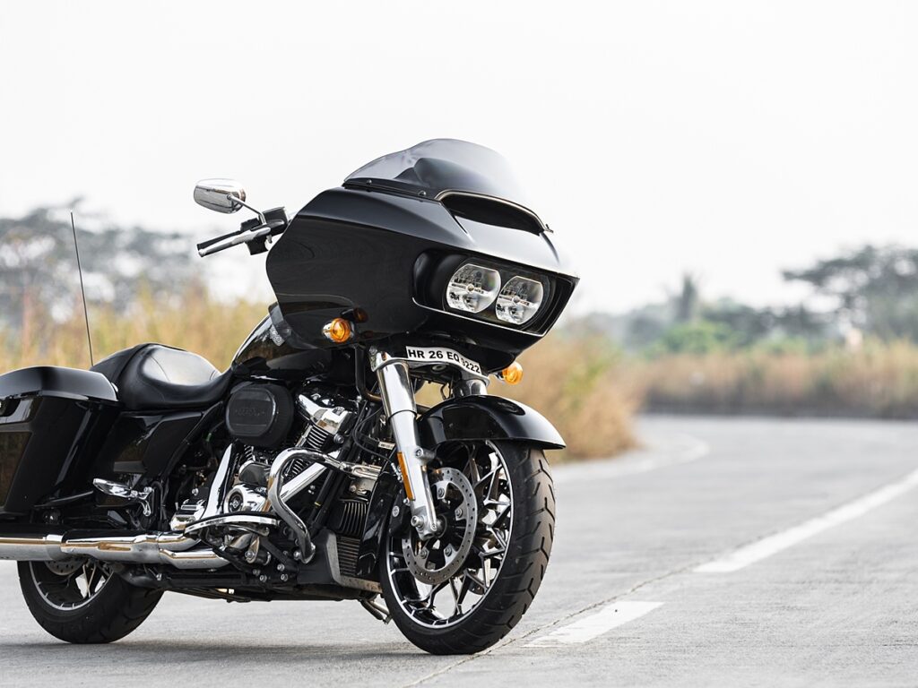 Νέα Harley Davidson Road Glide και Street Glide ST